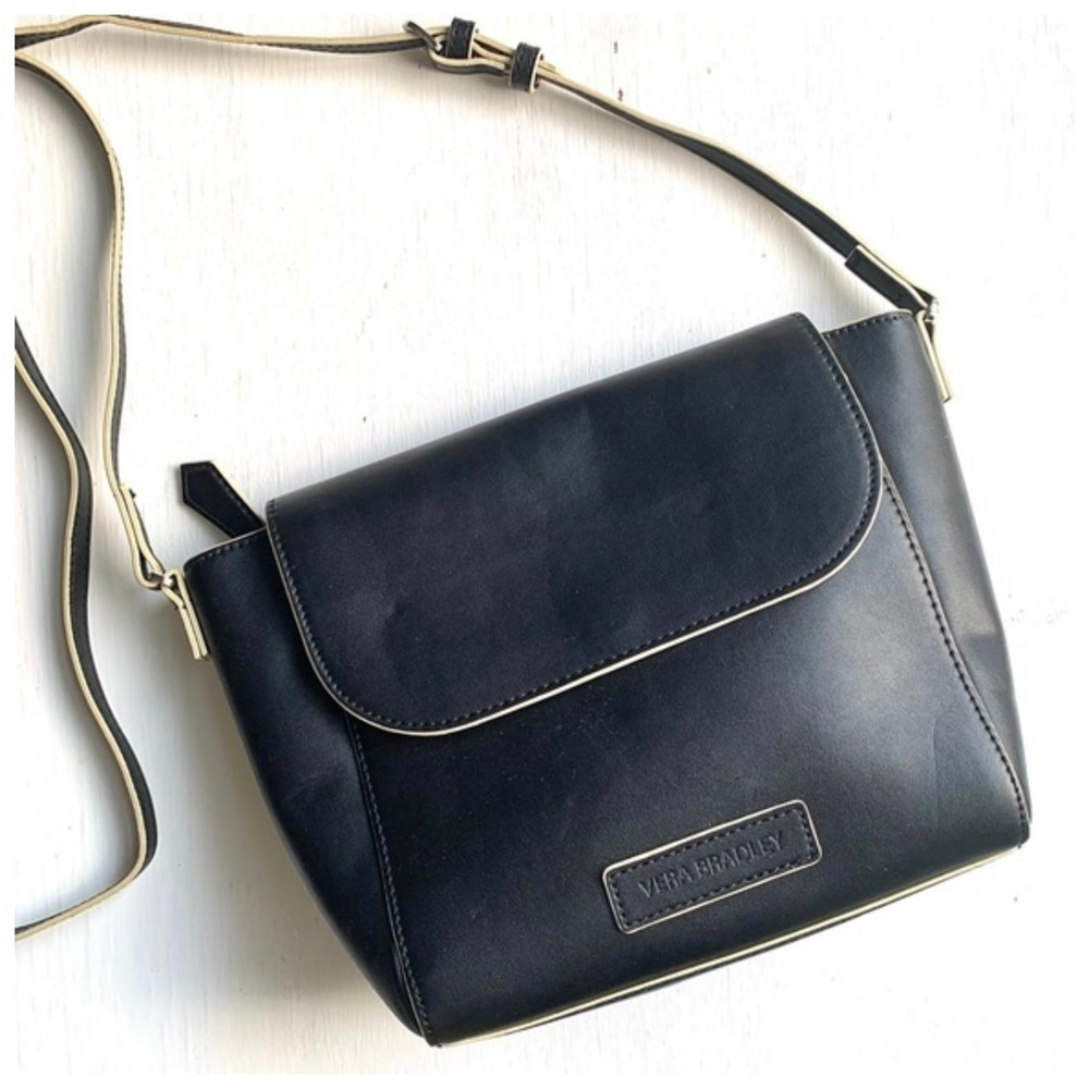Vera Bradley Faux Leather‎ Crossbody Flap Bag Preppy Classic Minimalist Travel